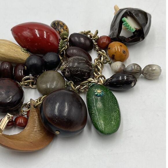 Rare HAWAIIAN Vintage Wooden Nuts Pods Seeds Nikar Handmade Charm Bracelet - Picture 8 of 16